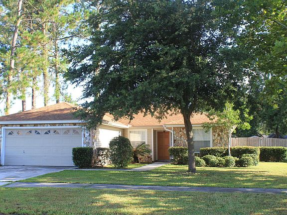 2nd image of 7825 Duckwood Ln