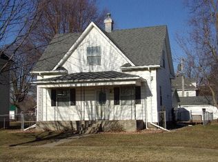 908 5th St, Durant, IA 52747