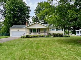 3415 Black Oak Ln, Youngstown, OH