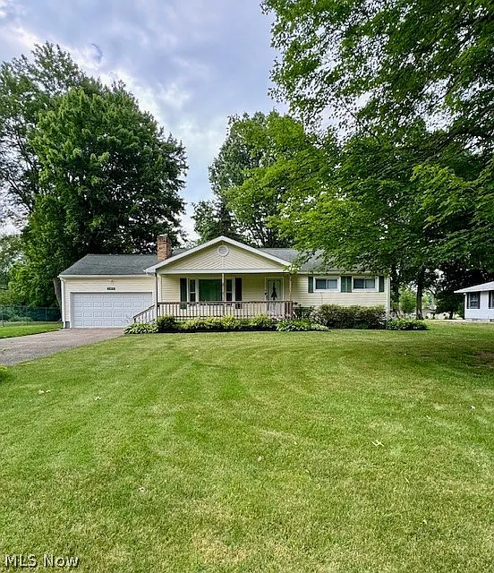 3415 Black Oak Ln photo 1