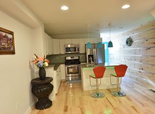 2250 Greenwich St, Philadelphia, PA 19146