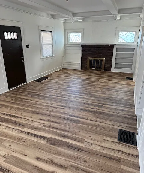 1415 W Jackson St — Photo 12