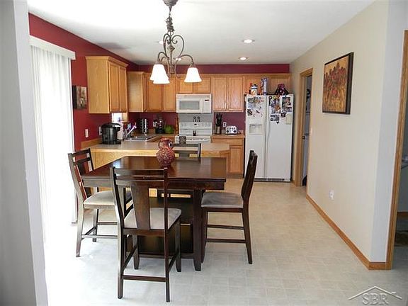 5th image of 5687 Corydalis Dr