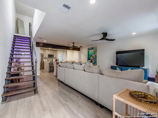 166 Elizabeth Rd #C — Photo 3