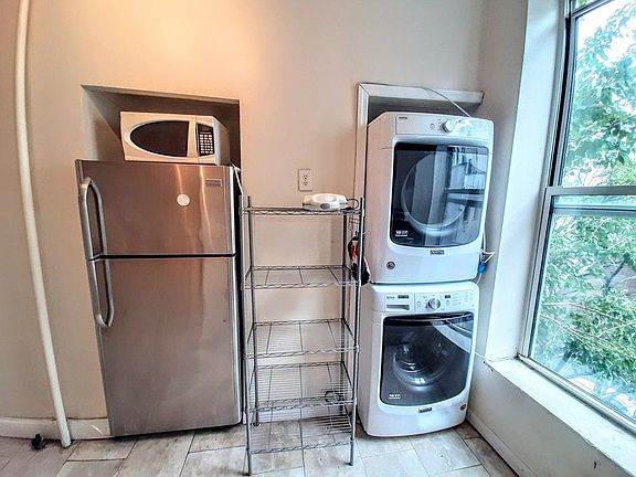2nd image of 123 Tompkins Ave #3A