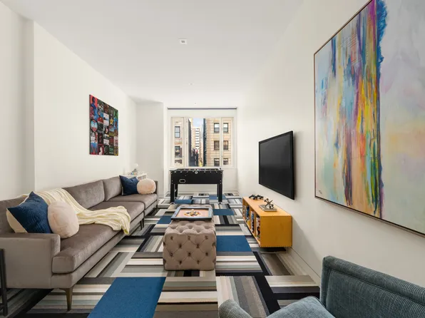 21 East 96th Street image 23 of 24