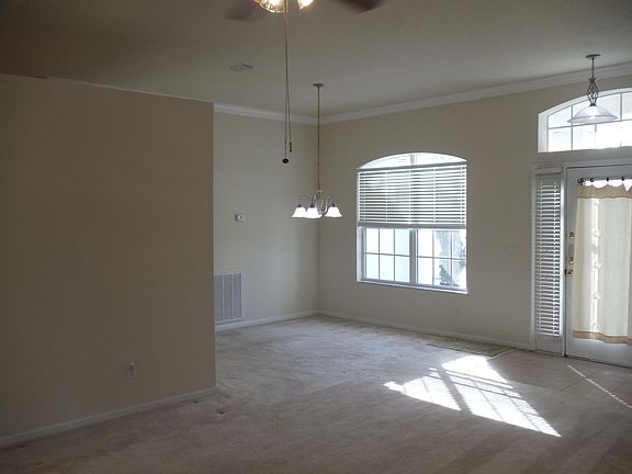 5th image of 1717 SW Penrose Ave