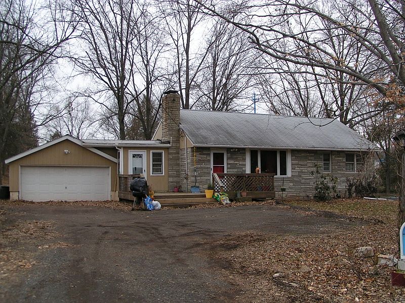 1st image of 38 Kenbury Rd
