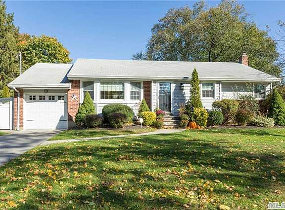 2nd image of 5 Duffy Ln