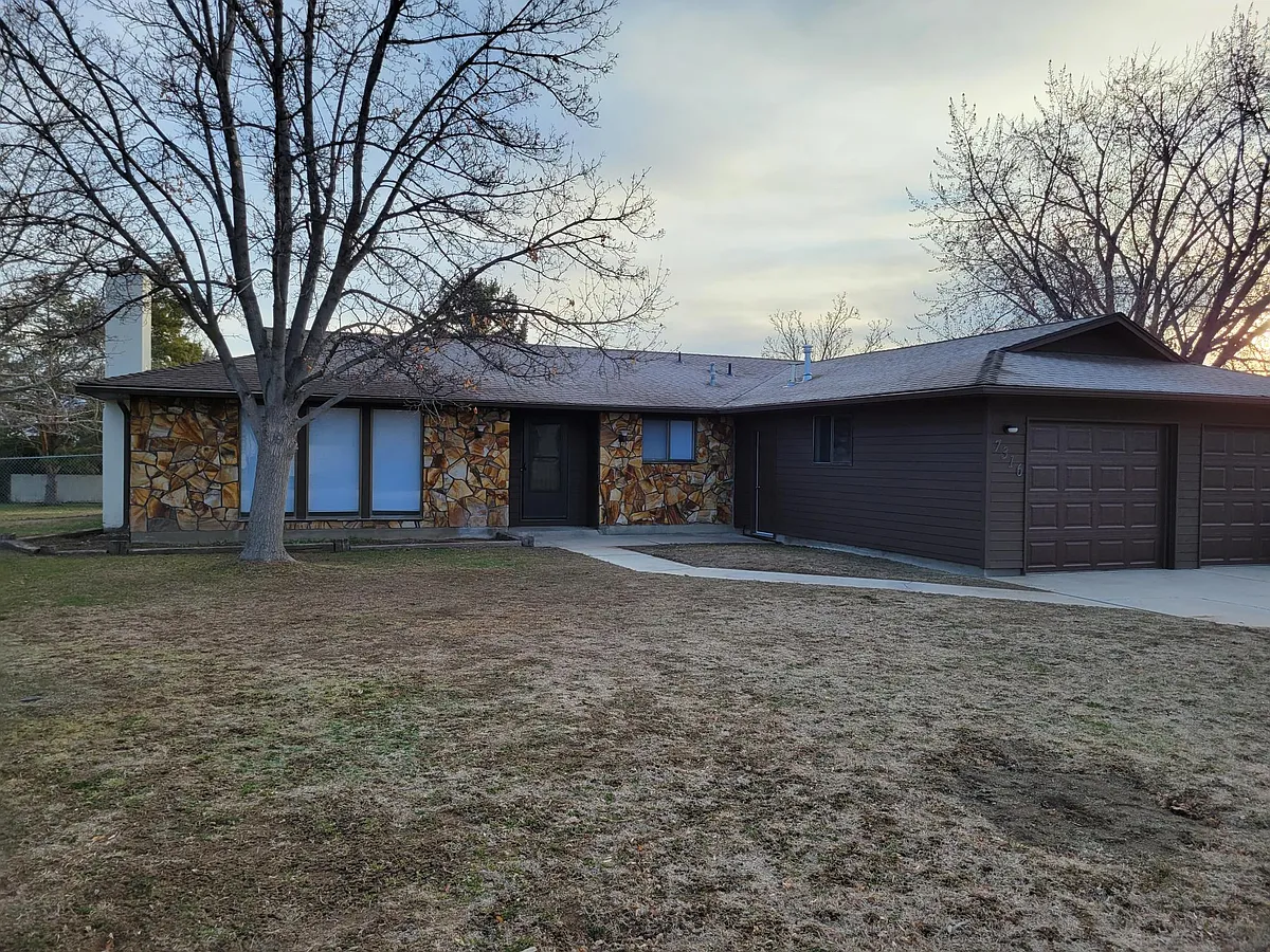 Building Photo - 7316 S Hilltop Way