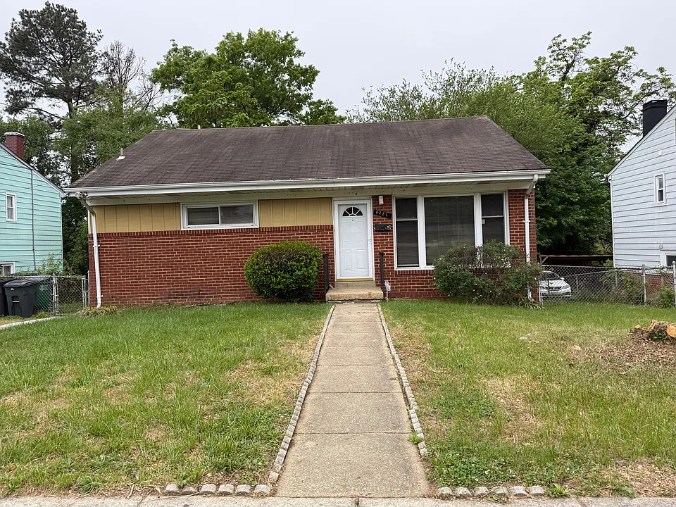 6221 Addison Rd