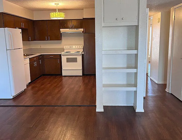 1226 N Lbj Dr #4 — Photo 1