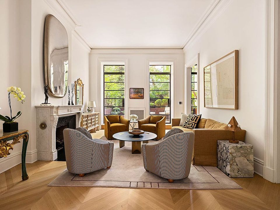 1st image of 55 W 9th St