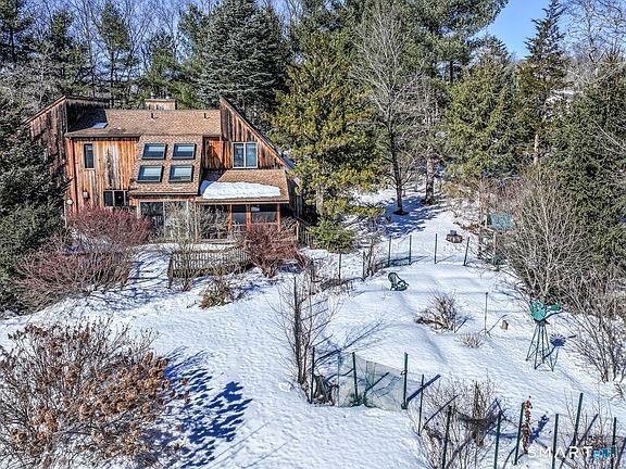 5th image of 70 Tamarack Road