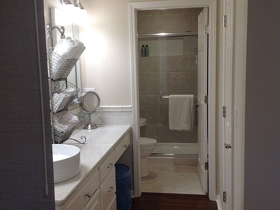 4th image of 627 NW Timberbrooke Dr