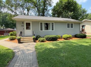 616 3rd Ave NE, Sleepy Eye, MN 56085