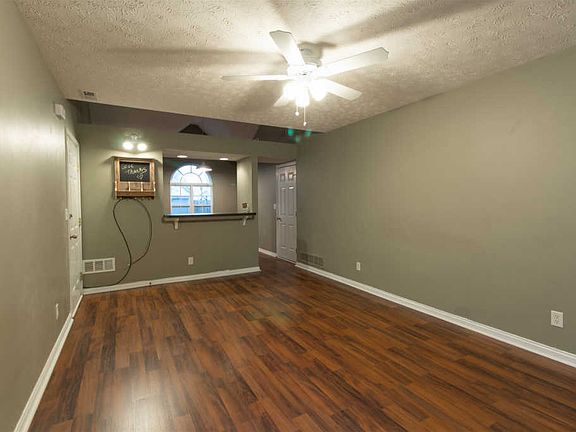 5th image of 5843 Riverwalk Cir