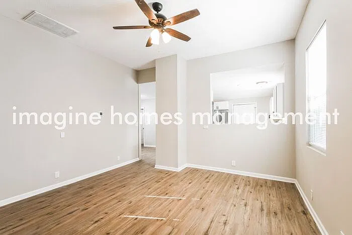 2 bed, 2.0 bath, 1592 sqft, $1,895 — Photo 3