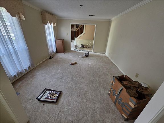 4th image of 14915 Gladebrook Dr