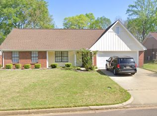 628 Live Oak Dr, Madison, MS 39110