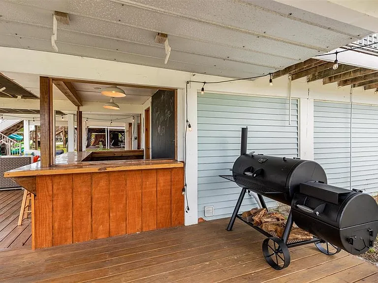 9750 Little Gasparilla Is — Photo 11