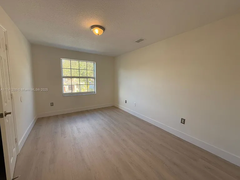 13848 NW 22nd St — Photo 22