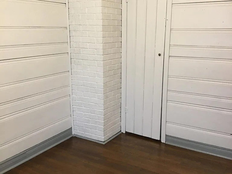 203 Bernard St — Photo 12