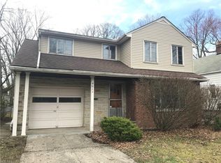 4011 Bluestone Rd, Cleveland Heights, OH 44121
