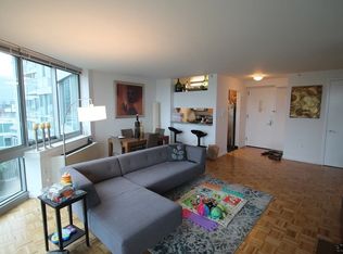 4704 Center Blvd #1114, Long Island City, NY 11109