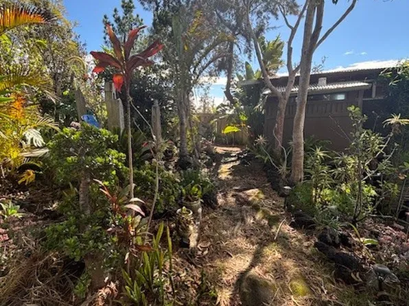 92-9247 Catamaran Ln, Captain Cook, HI 96704