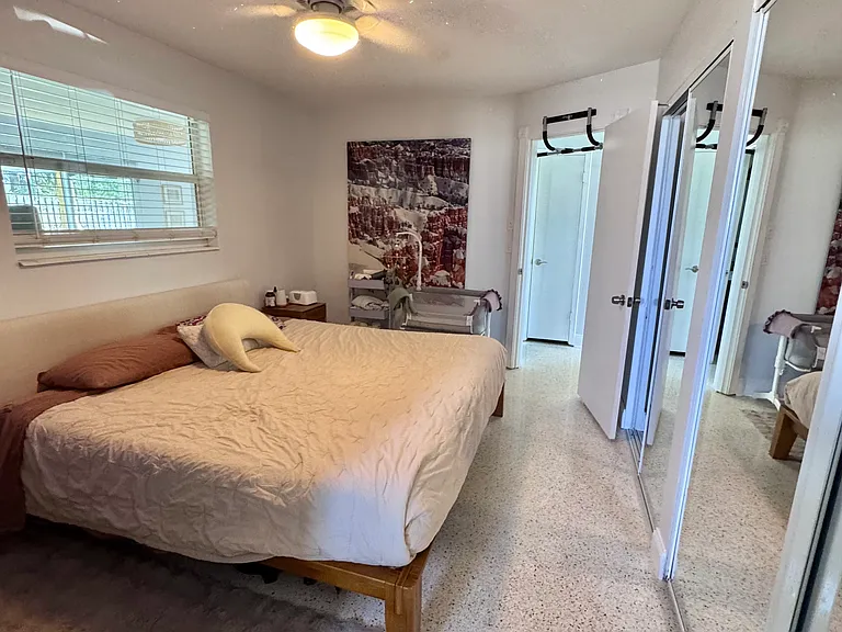 Primary bed
