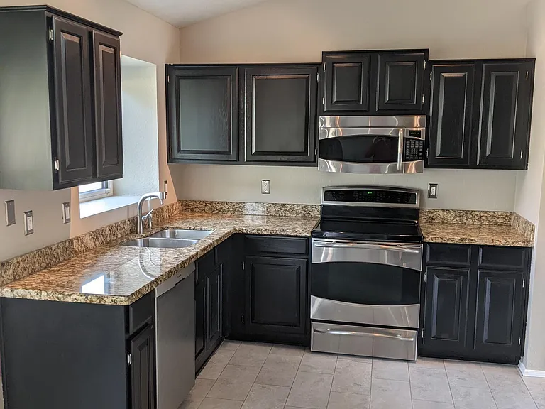 5708 E Angela Dr — Photo 10