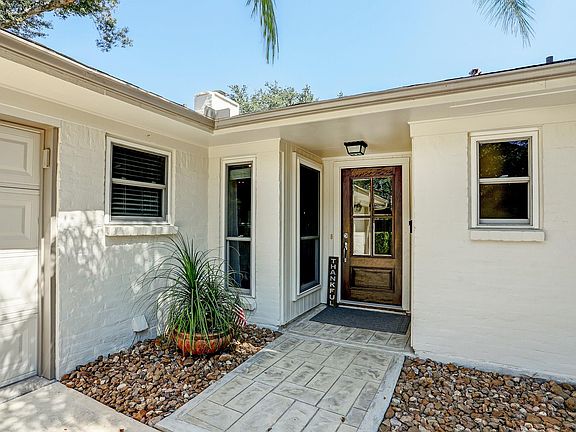 3rd image of 14006 Saint Marys Ln