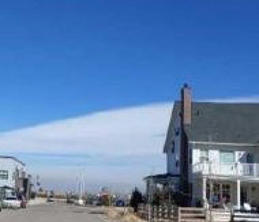 Exterior Neighborhood (street photo)