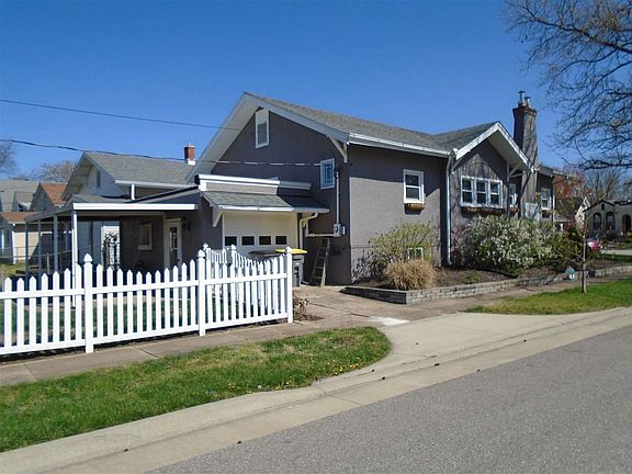 2nd image of 410 N Pine St