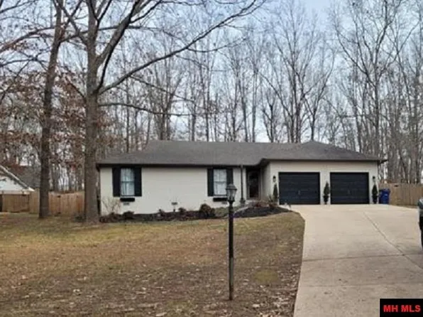 794 Pebblecreek Dr, Mountain Home, AR 72653