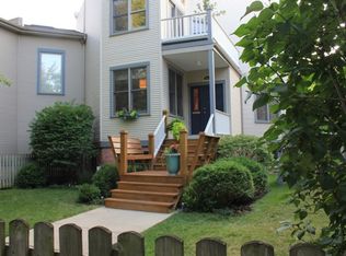 1916 N Oakley Ave, Chicago, IL 60647