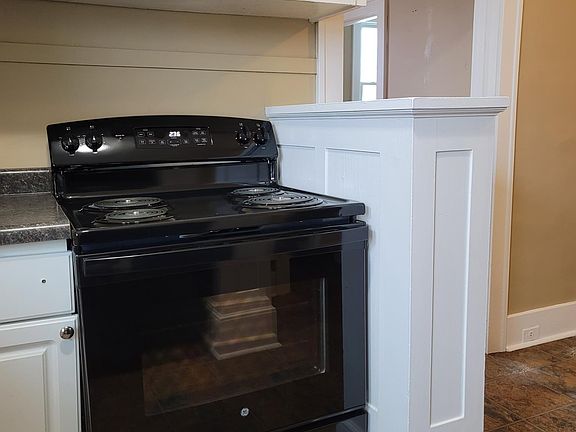 5th image of 404 N Minnesota St #4