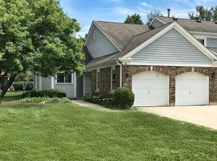 35 Willow Pkwy #0, Buffalo Grove, IL 60089