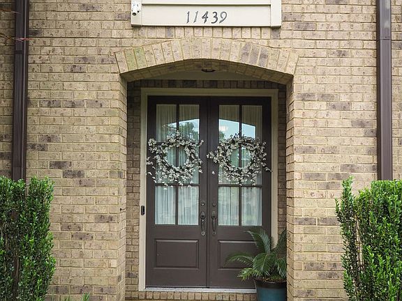 5th image of 11439 Andrews Park Cv