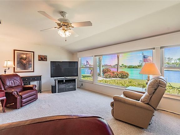 4th image of 1405 W Del Webb Blvd