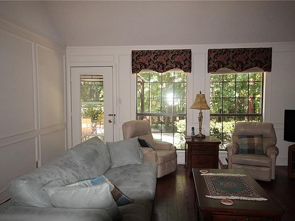 5th image of 1543 Hideaway Ln W