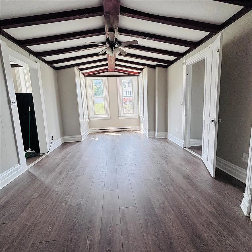 1 bed, 1.0 bath, 450 sqft, $1,275 — Photo 4