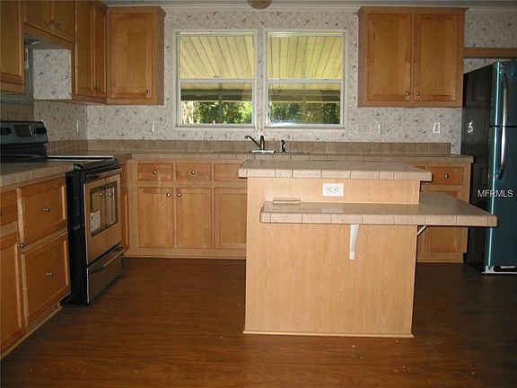 2nd image of 4804 Kipp Cir