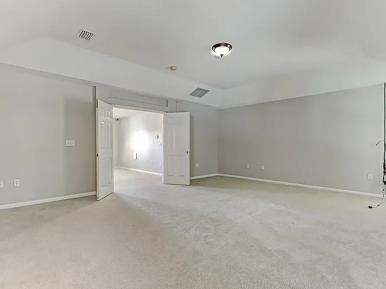 1412 Dunns Lake Dr — Photo 5
