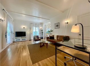 854 4th St #2, Santa Monica, CA 90403