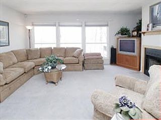 3rd image of 28336 Acorn Dr