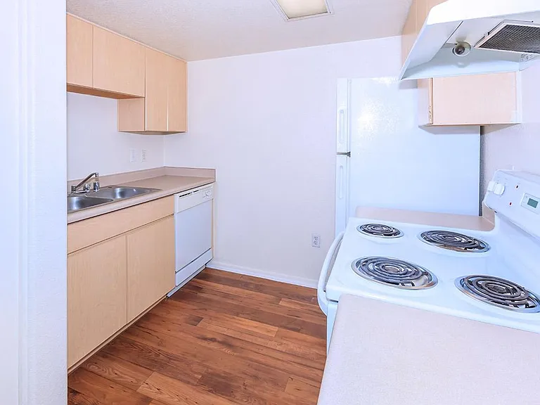 San Giovanni Apartments — Photo 1