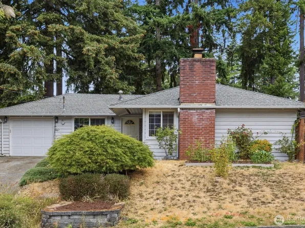 15634 NE 1st Place, Bellevue, WA 98008