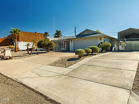 2nd image of 3416 Bluegrass Dr